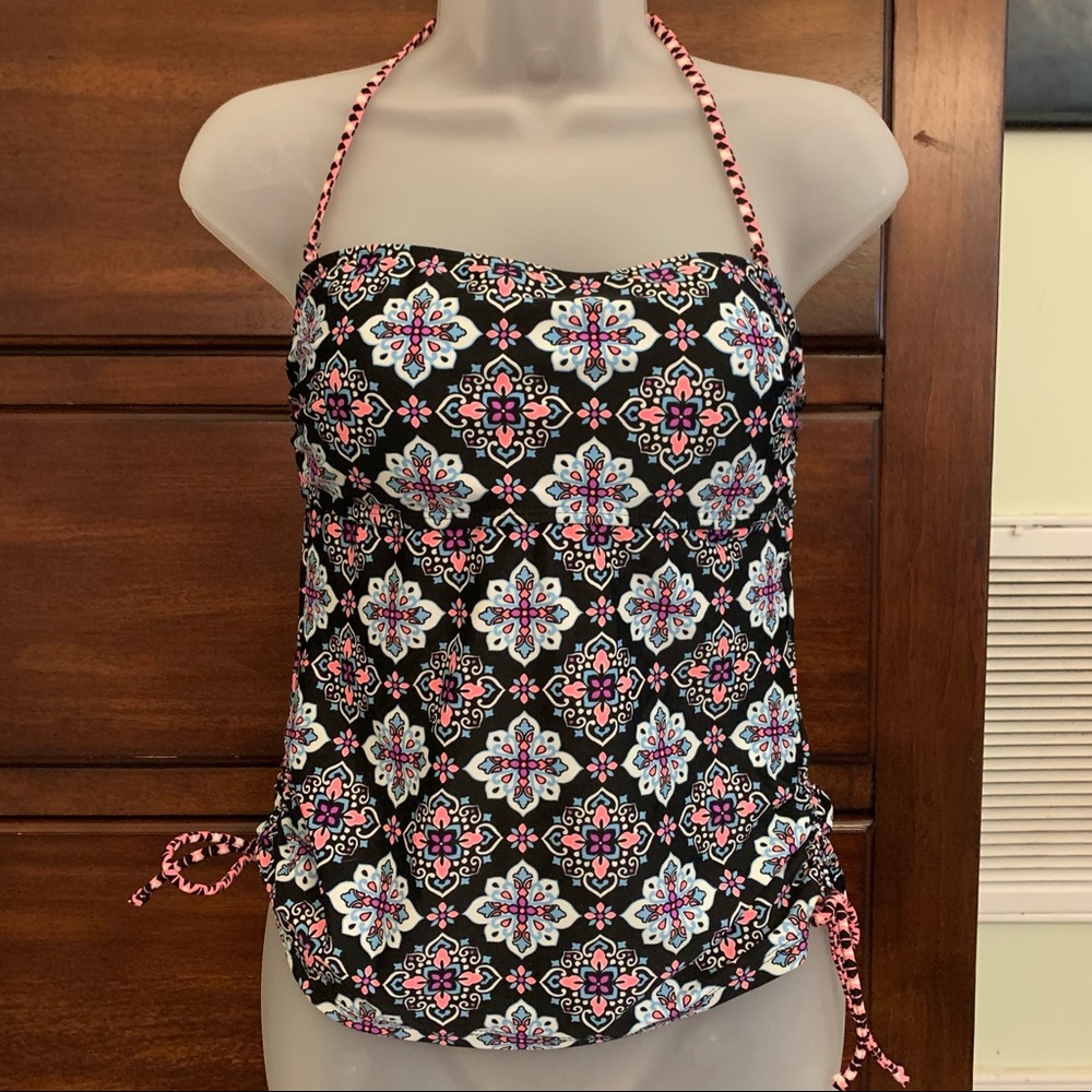 *HULA HONEY* Multicolored Tankini Top